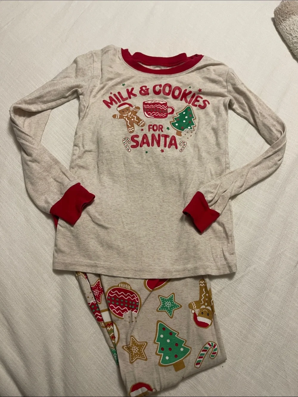The Children's Place Red & Cream 'Milk & Cookies for Santa' Kids Pajama Set